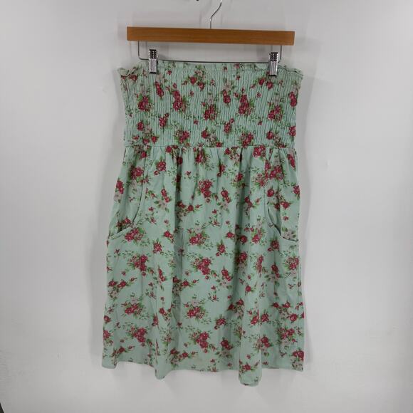 Wet Seal Y2K Floral Smocked Tube Dress with Pockets Size XL Description: - Picture 9 of 9